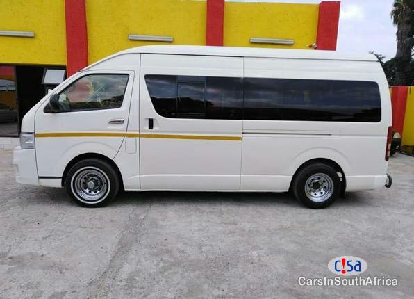 Toyota Quantum 2.5D_4D Manual 2012 - image 4