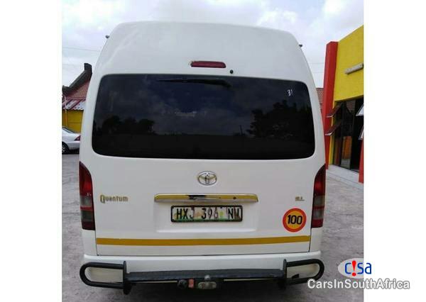 Toyota Quantum 2.5D_4D Manual 2012 - image 7