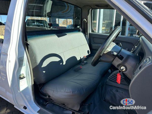 Nissan NP300 2.4i LWB 4x4 Single-Cab Manual 2014 in Gauteng