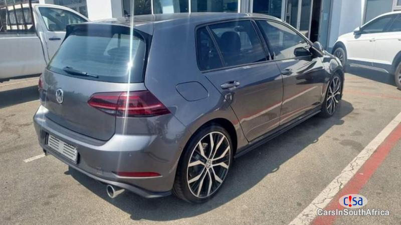 Volkswagen Golf 2.0 Automatic 2020 - image 2