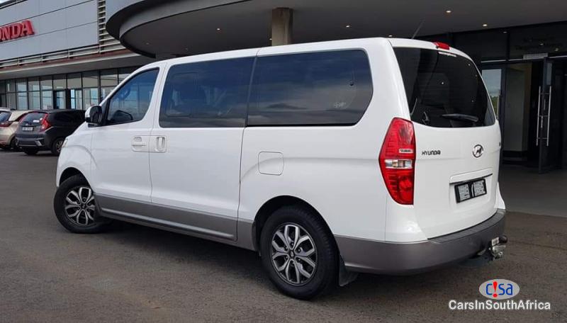 Hyundai H-1 2.5 Automatic 2018