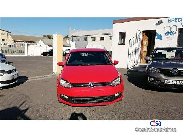 Volkswagen Polo Tsi Manual 2014 - image 2