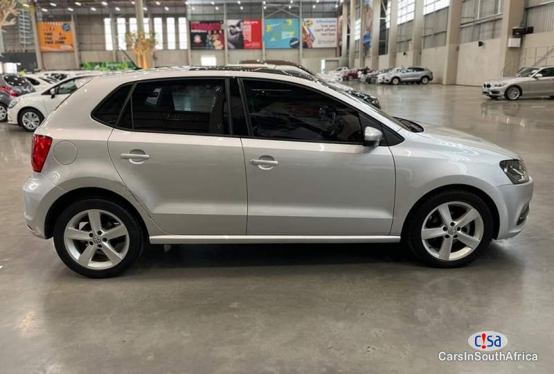 Volkswagen Polo TSI 1.4 Manual 2019 - image 2