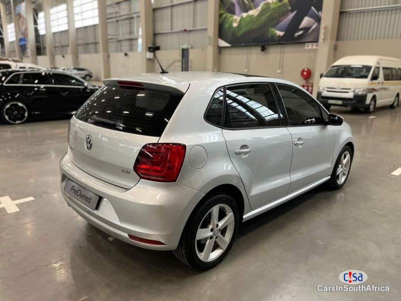 Volkswagen Polo TSI 1.4 Manual 2019 - image 4