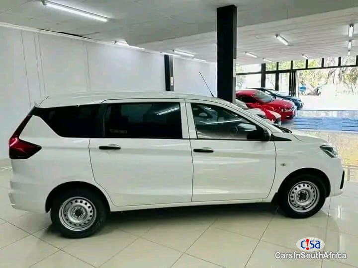 Suzuki Ertiga GA 1.5 Manual 2020 - image 3