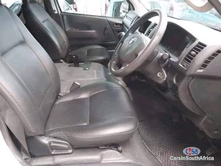 Toyota Quantum Sesfikile 2.5 Manual 2017 - image 4
