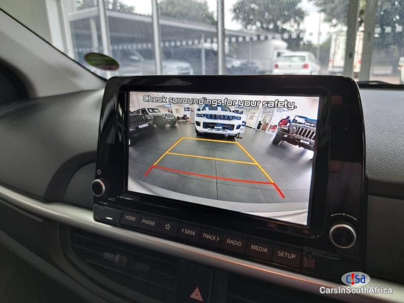 Kia Picanto Hatchback Manual 2021 - image 10