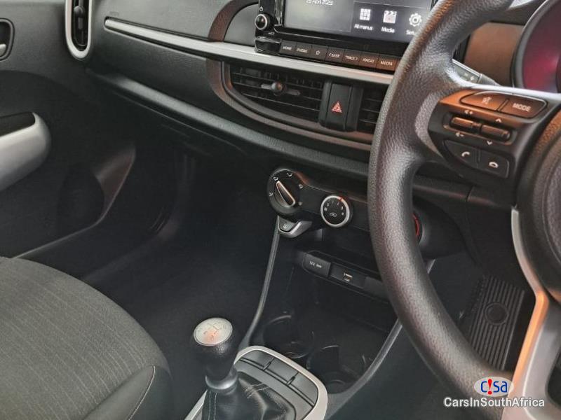 Kia Picanto Hatchback Manual 2021 - image 8
