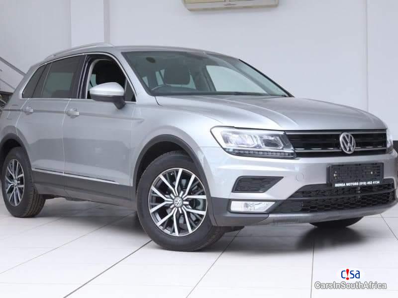 Pictures of Volkswagen Tiguan 2.0 Manual 2016