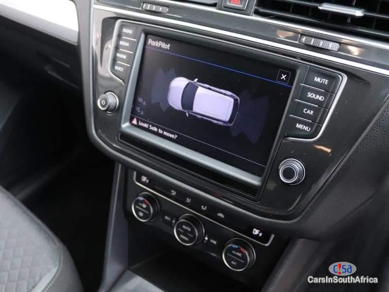 Volkswagen Tiguan 2.0 Manual 2016 - image 7