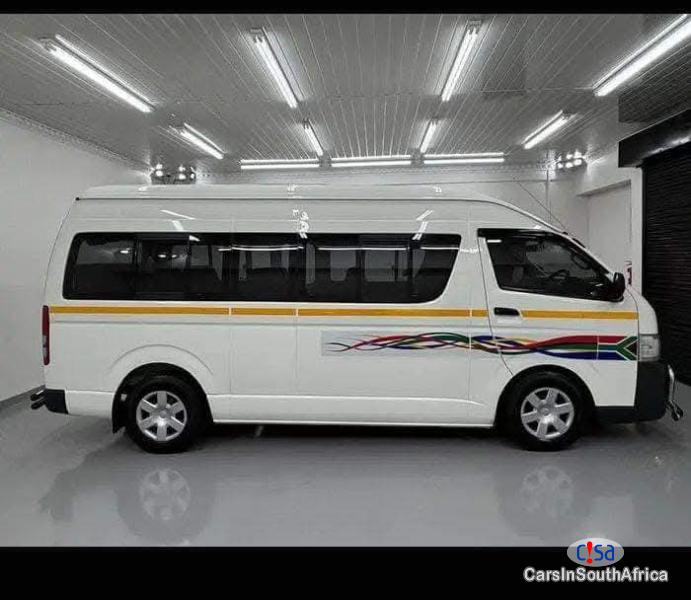 Toyota HiAce 2022 Toyota Quantum 2.5 D-4D SESFIKILE 16-seater 0698183175 Manual 2022