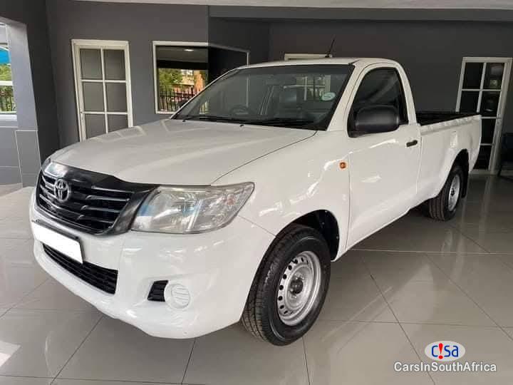 Toyota Hilux 2012 Toyota Hilux 2.7vvti Single Cab Manual 0698183175 Manual 2012 in South Africa