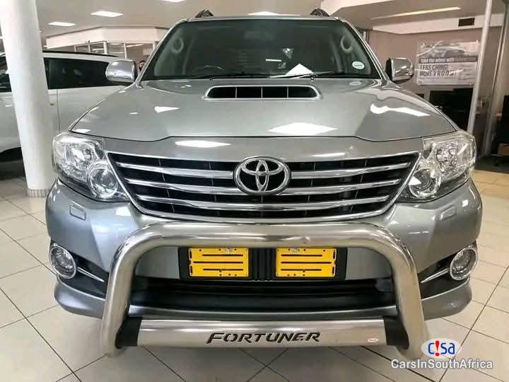 Pictures of Toyota Fortuner Manual 2015