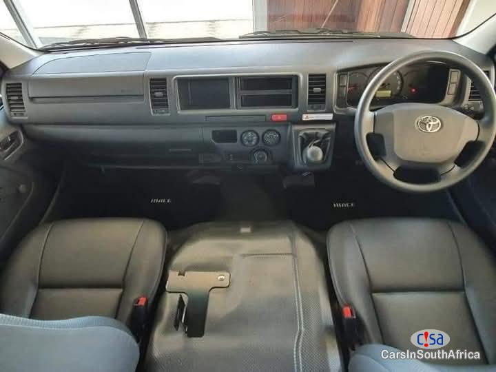 Toyota Quantum Manual 2021 - image 3