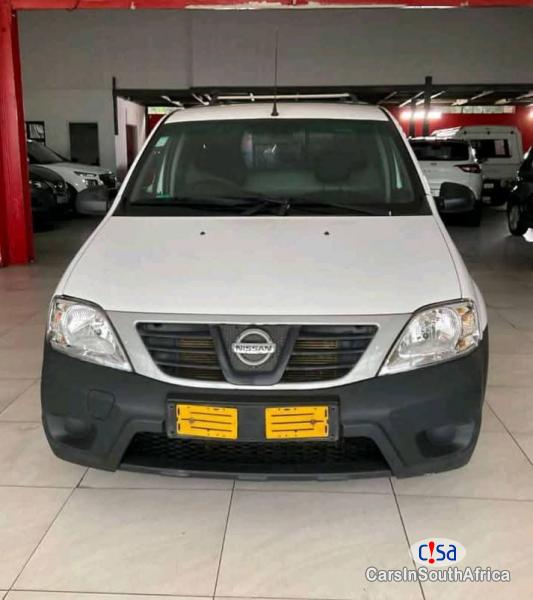 Pictures of Nissan NP200 Manual 2017
