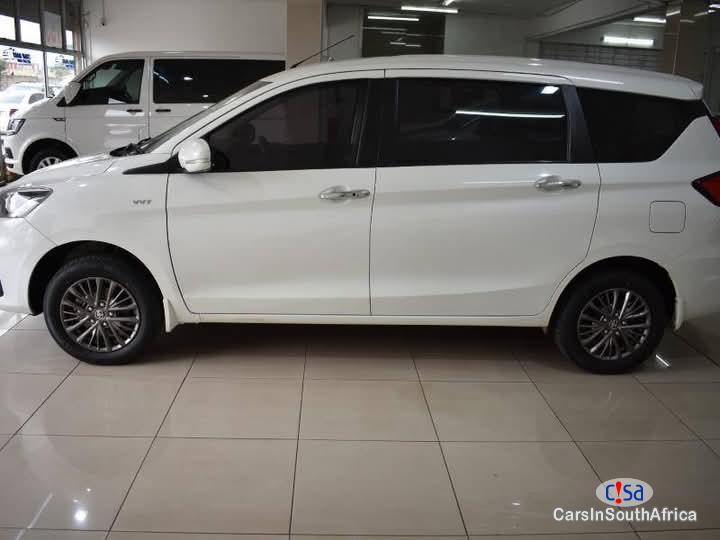 Toyota Yaris Manual 2023 - image 3