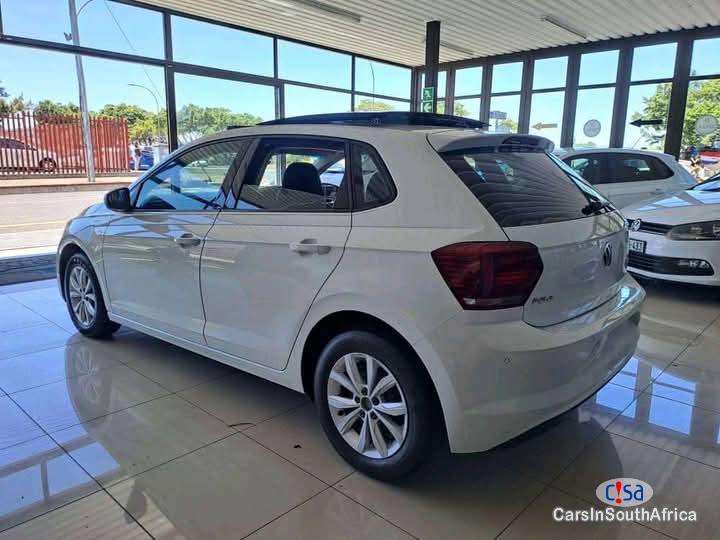 Volkswagen Polo Automatic 2019 - image 4