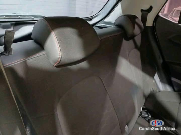 Hyundai i10 Manual 2022 - image 7