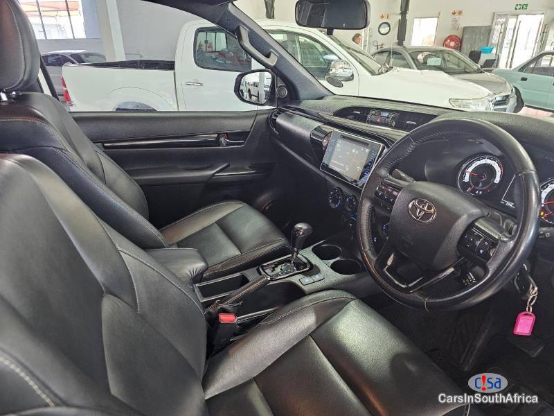 Toyota Hilux 2.8GD-6 Xtra Cab 4x4 Raider Dakar Automatic 2018 in Limpopo