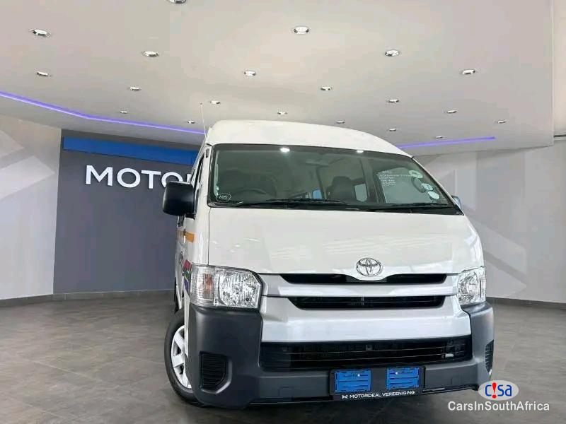 Pictures of Toyota Quantum 2.5D-4D Sesifikile Manual 2024
