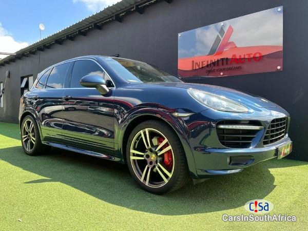 Pictures of Porsche Cayenne 1.0 Automatic 2013