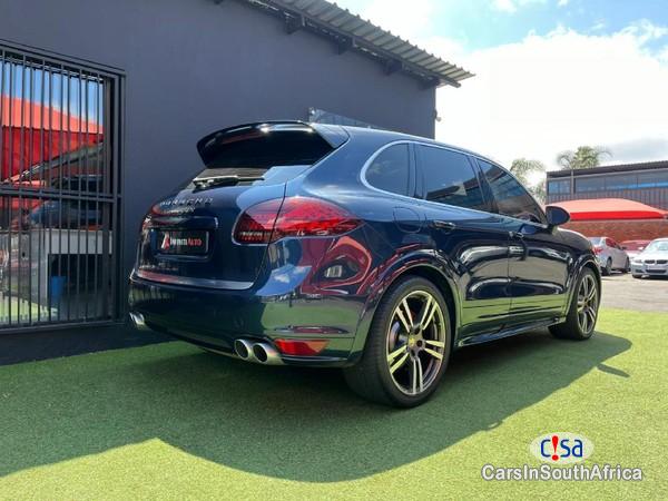 Porsche Cayenne 1.0 Automatic 2013 - image 2