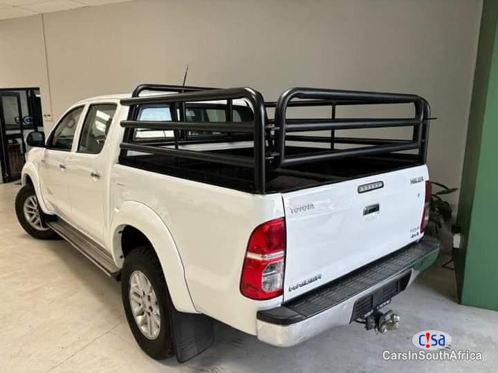 Toyota Hilux 3.0 Manual 2015 - image 4
