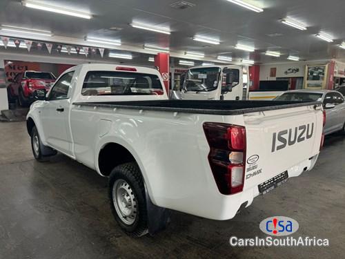 Isuzu 1.9 Manual 2020 - image 4