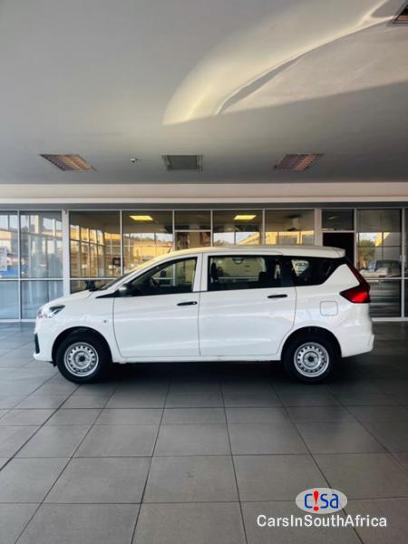 Suzuki 1.5 Manual 2022 - image 4