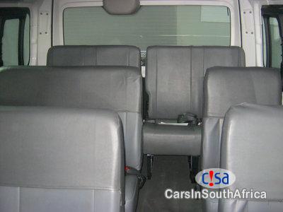 Nissan NV350 2.5 Nissan Nv350 16seates Manual 2017 in Limpopo - image