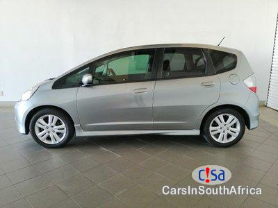 Pictures of Honda Jazz 1.4 Manual 2009
