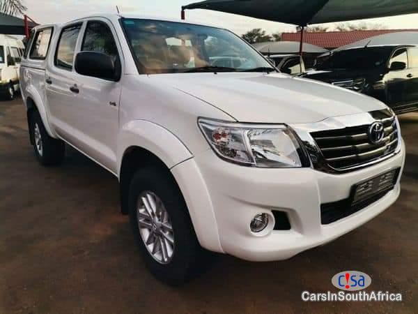 Toyota Hilux 2.5 Manual 2015 - image 3