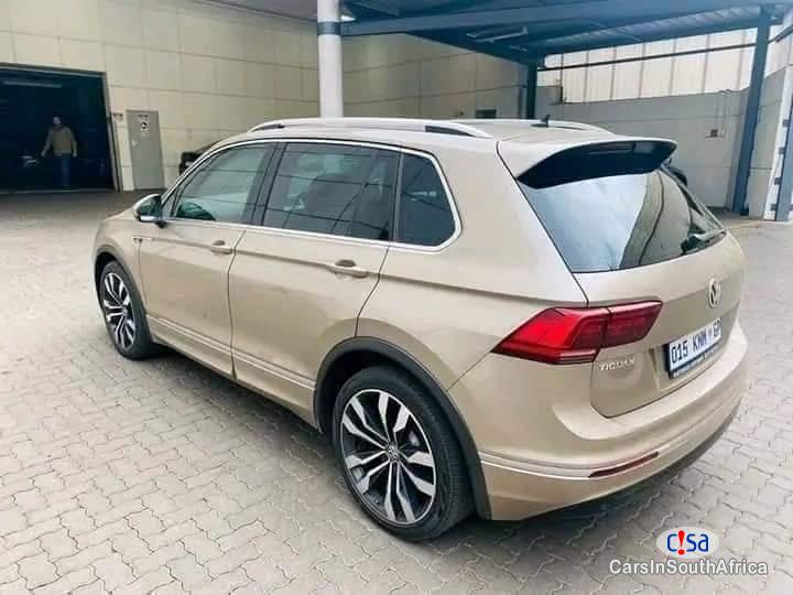 Volkswagen Tiguan 2.0 Automatic 2018 - image 7