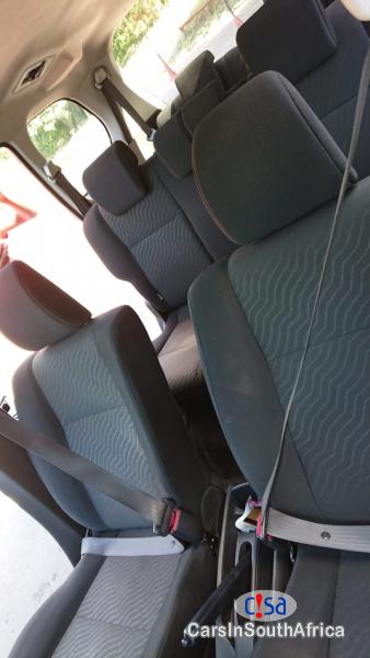 Toyota Avanza 1.5sx Manual 2017 - image 4