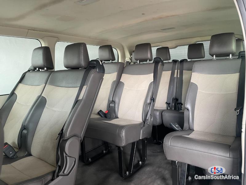 Toyota Quantum 2.8 Manual 2020 - image 4