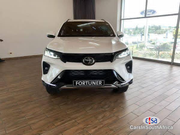 Toyota Fortuner 2.8GD Automatic 2024 - image 3