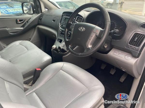 Hyundai H-1 2.5 CRDl { +27 685845776 Automatic 2017 in South Africa