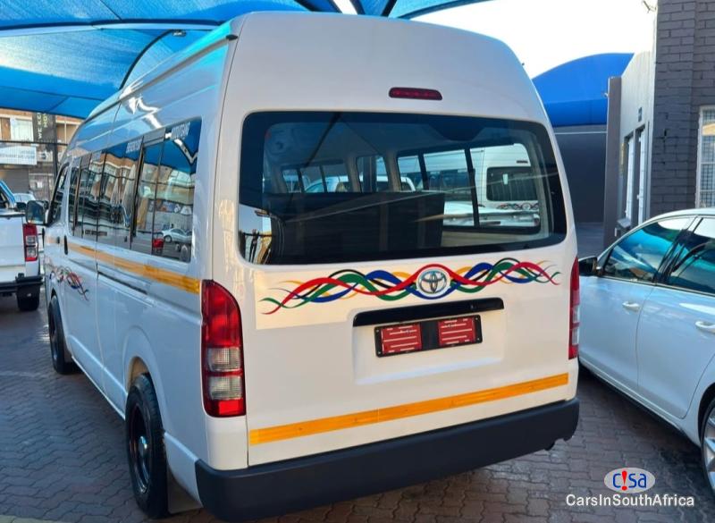 Toyota Quantum 2.5D4D 16 Seater WhatsApp/Call:0691808200 Manual 2020 in South Africa