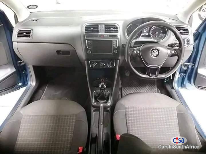 Volkswagen Polo 1.2 Manual 2017 - image 2