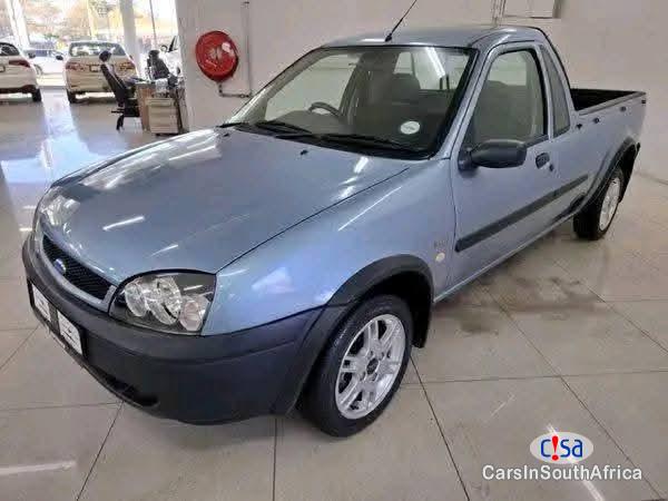 Ford Bantam 1.6 Manual 2011 - image 4
