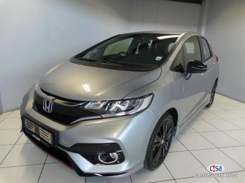 Honda Jazz 1.5 Automatic 2019 - image 11