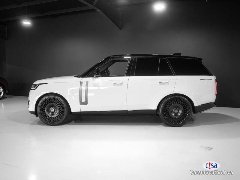 Land Rover Range Rover 4.0 Automatic 2024 - image 2