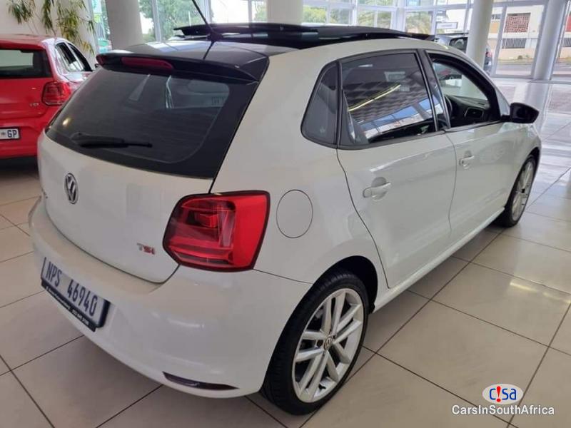 Volkswagen Polo 1.2l Highline +27 78 321 4168 Manual 2015 - image 2