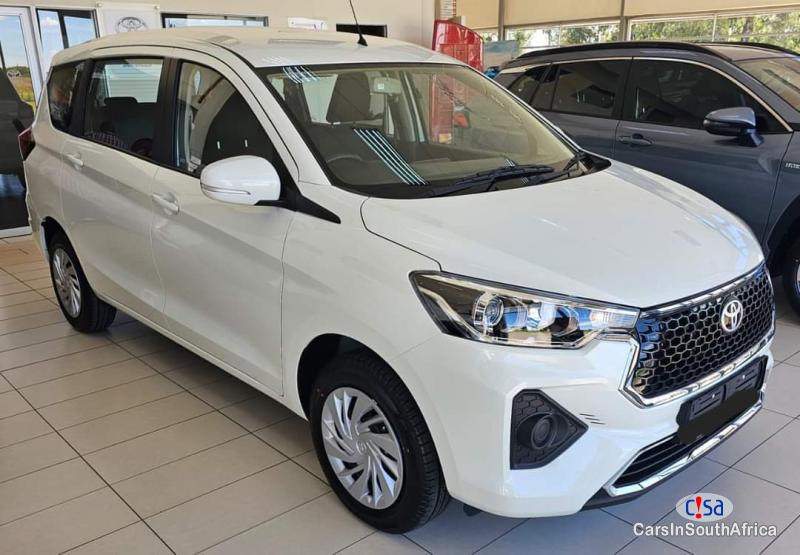 Toyota Avanza 1.5SX RUMION +27 78 321 4168 Manual 2023 - image 4