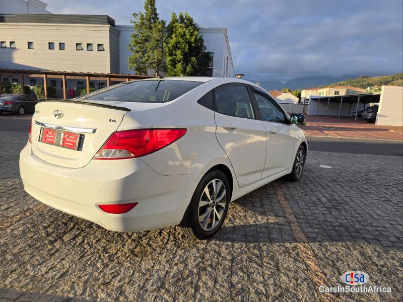 Hyundai Accent 1.6 /call Whatsapp 068 346 6875 Automatic 2018 - image 2