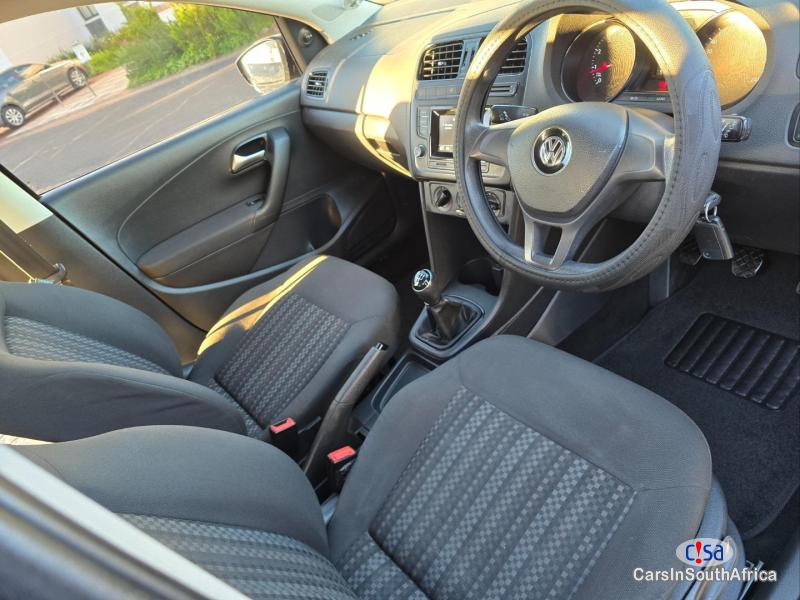 Volkswagen Polo 1.2 /call Whatsapp 068 346 6875 Manual 2017 - image 3