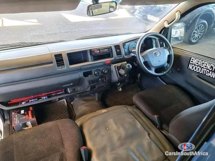 Toyota Quantum 2.5 / Whatsapp Call 0705009841 Manual 2020 in Gauteng