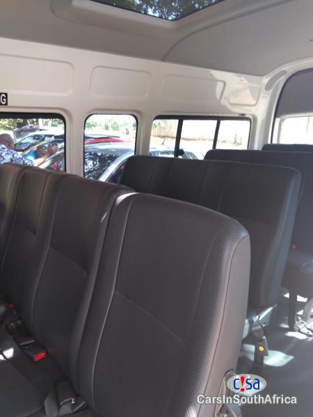 Toyota Quantum 2.5D-4D Manual 2016 - image 3