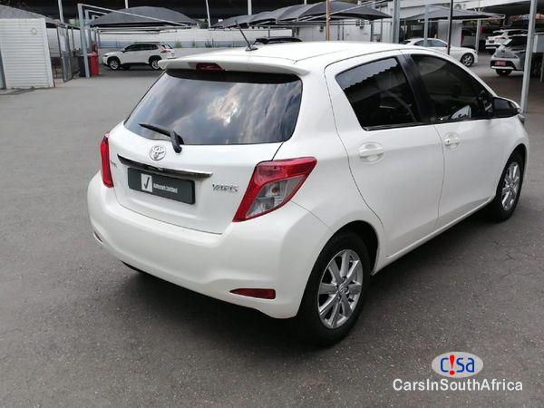 Toyota Yaris 1.6 Call Or WhatsApp 0848069549 Toyota Yaris Manual 2012 - image 4