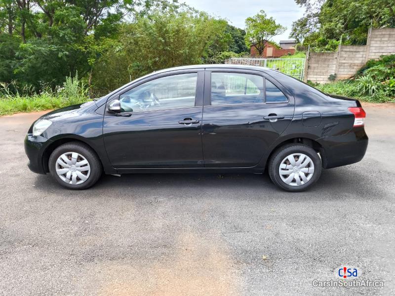 Toyota Yaris 1.3 Toyota Yaris Call Or WhatsApp 0848069549 Automatic 2009 - image 2